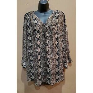 Mix & Co Snakeprint Tunic Blouse